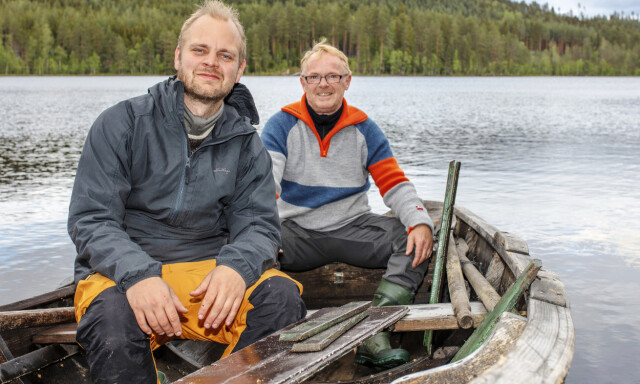 UT I NATUREN: Som deltaker i TV 2s «Farmen kjendis» får Mímir nye utfordringer. Her sammen med Per Sandberg. Foto: TV2 UT I NATUREN: Som deltaker i TV 2s «Farmen kjendis» får Mímir nye utfordringer. Her sammen med Per Sandberg. Foto: TV2